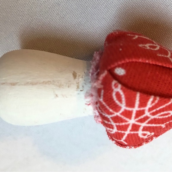 5 Extra-Small Christmas Mushrooms - Christmas Decor - Woodland Christmas - Picture 13 of 14